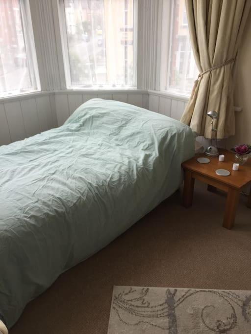 Turret Corner, Colwyn Bay, 5Min Walk To Sandy Beach Villa Conwy Exterior foto